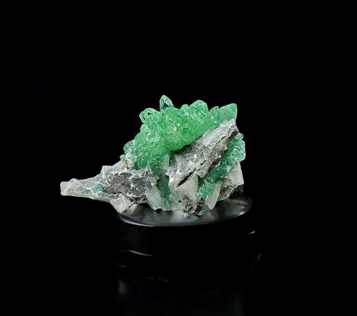 Green Apophyllite image 0